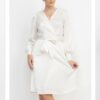 Vestido satín elegante